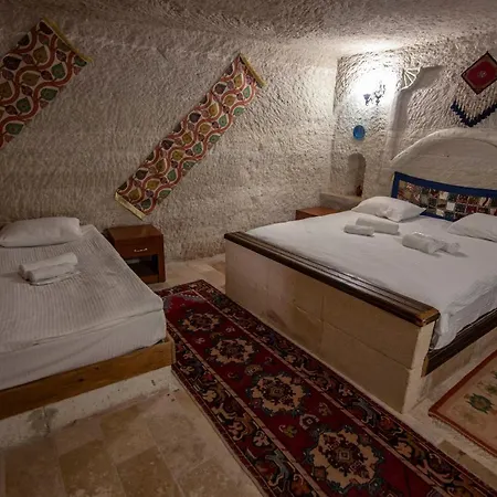 Seven Rock Cave Hostal *