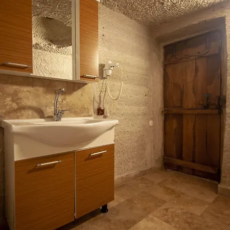Seven Rock Cave منزل للإقامة
