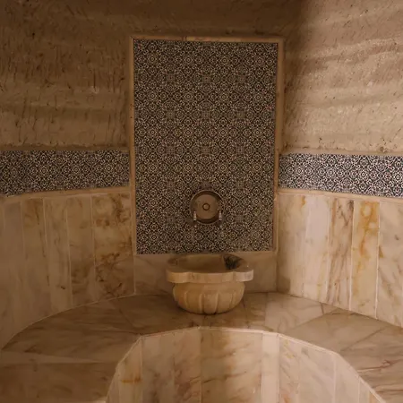 Seven Rock Cave Γκόρεμε