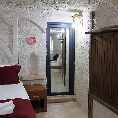 Seven Rock Cave * Göreme