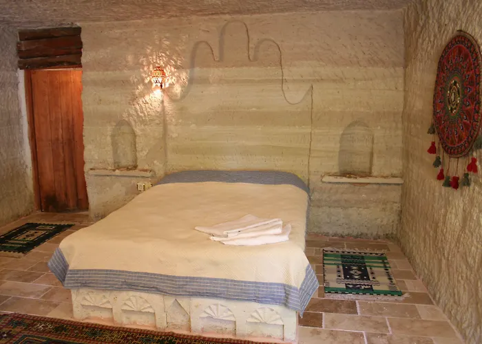 Seven Rock Cave Δωμάτια σε οικογενειακή κατοικία Γκόρεμε