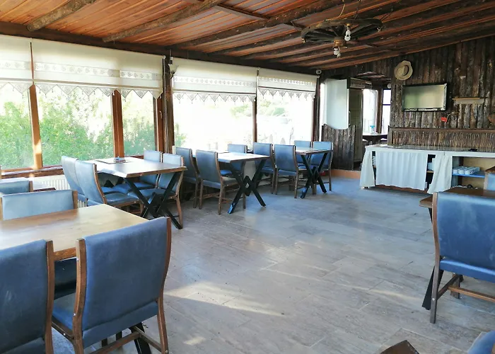 Seven Rock Cave Δωμάτια σε οικογενειακή κατοικία