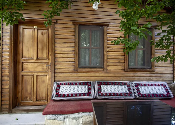 Δωμάτια σε οικογενειακή κατοικία Seven Rock Cave