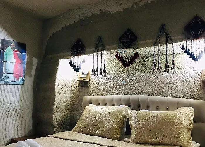 Δωμάτια σε οικογενειακή κατοικία Seven Rock Cave Γκόρεμε