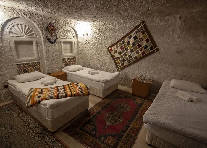 Seven Rock Cave * Γκόρεμε