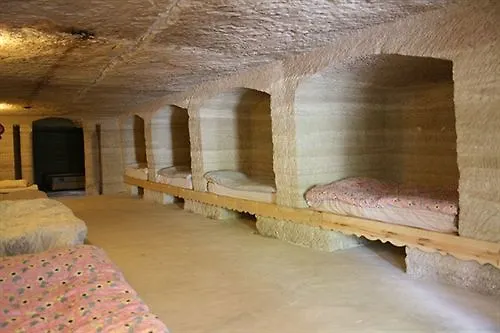 Δωμάτια σε οικογενειακή κατοικία Seven Rock Cave