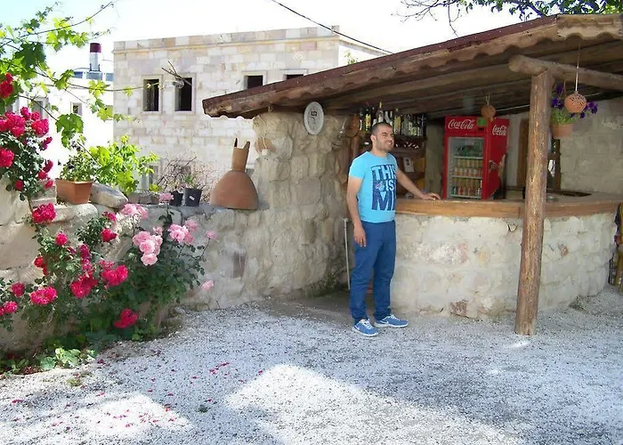 Δωμάτια σε οικογενειακή κατοικία Seven Rock Cave